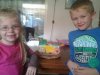 VERRASSINGS CAKE VOOR DE KINDEREN.jpg